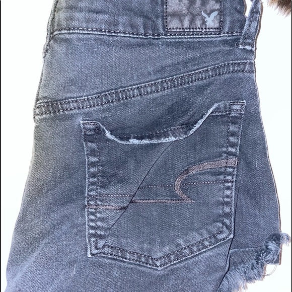 High waisted American eagle black jean shorts - Picture 2 of 3